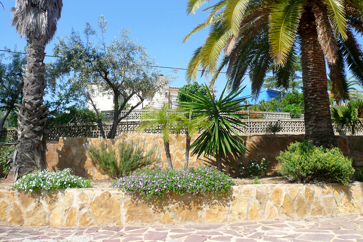 MANTENIMIENTO JARDINES (12)